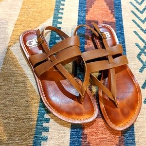 Leather sandals